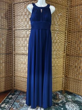 Sangria Cobalt Blue Maxi Dress Size 10 Pleated Halter Keyhole Formal Evening